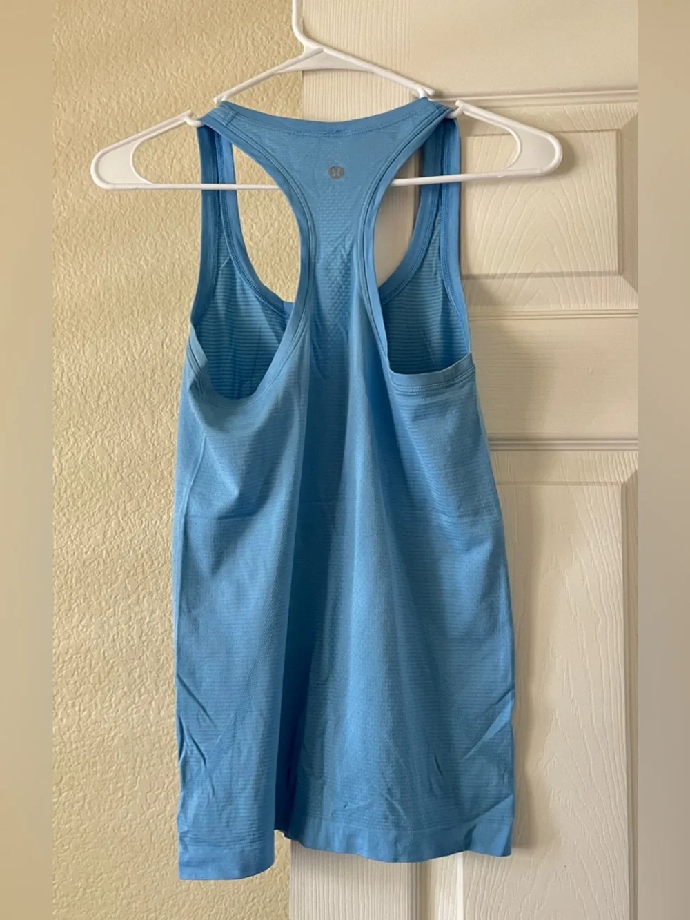 Lululemon swiftly tank hip length